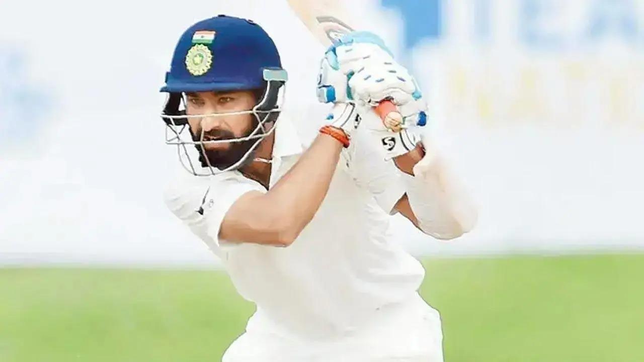 Apart from his batting skills, not many know that Cheteshwar Pujara is only third among the three Indian batsmen who have batted on each day of the five-day Test match. The match was against Sri Lanka where the right-hander played the knocks of 52 and 22 runs at Eden Gardens in 2017