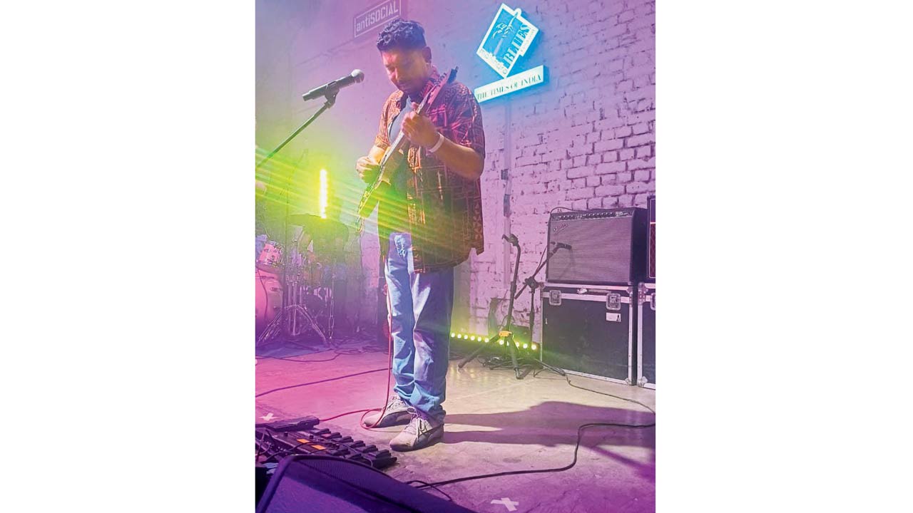 Salim John Sadiq in performance