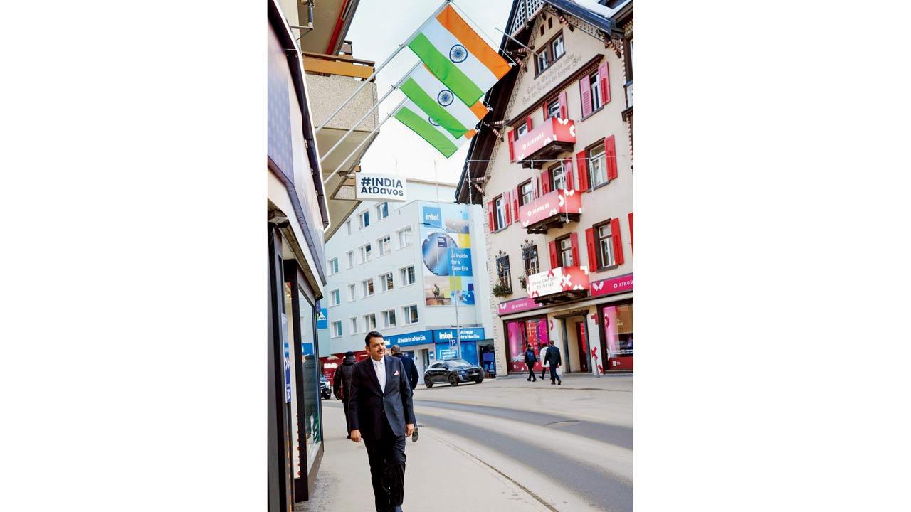 Maharashtra CM Devendra Fadnavis in Davos. Pic/Twitter