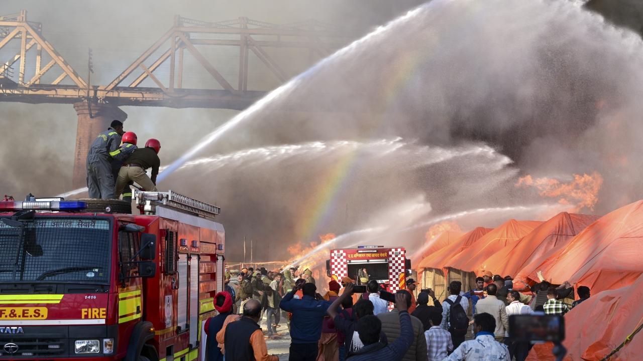 Fire at Maha Kumbh Mela: UP govt makes cylinder checking mandatory