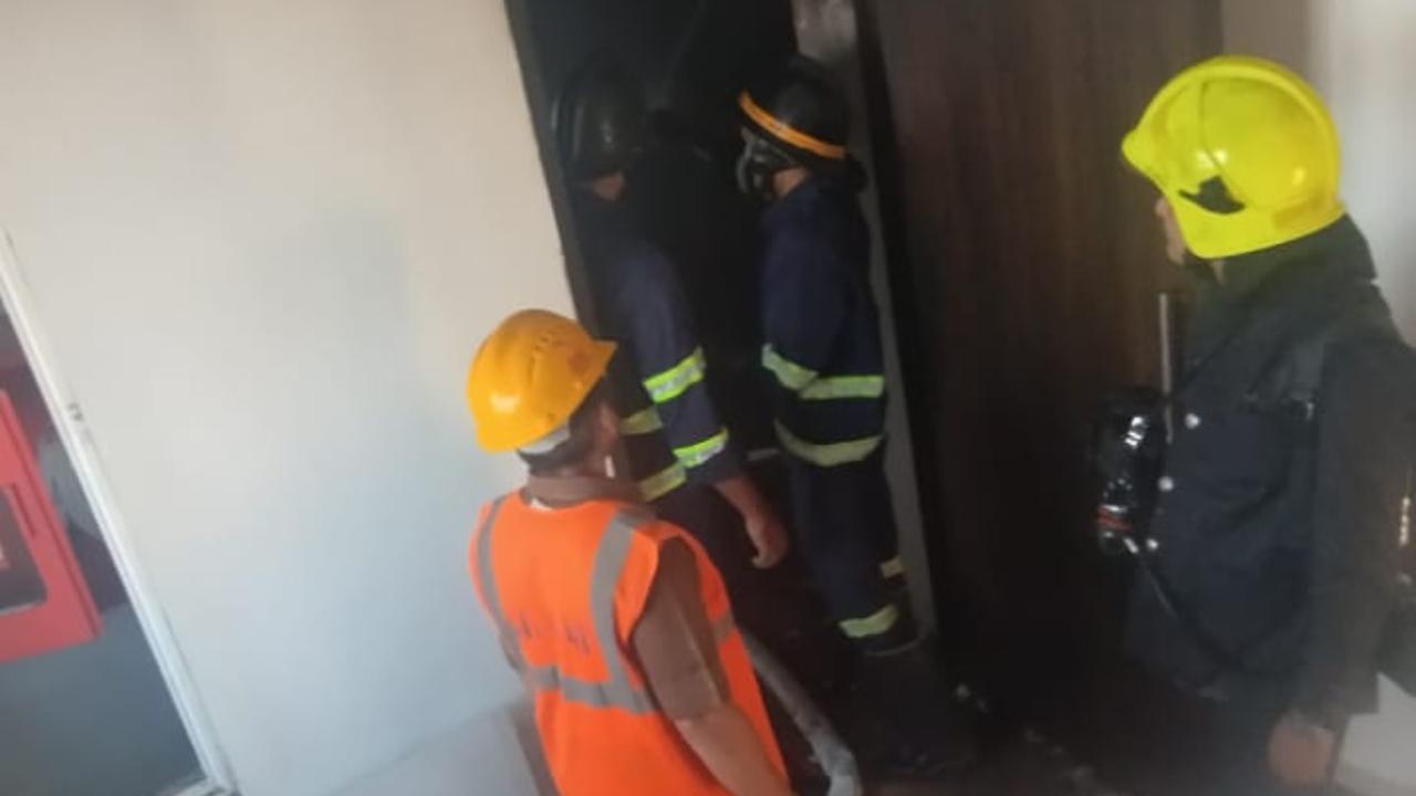 The fire was completely extinguished, and the situation is now under control