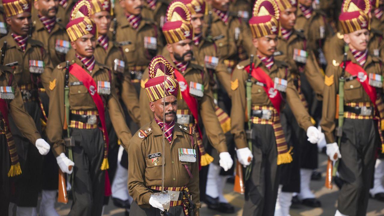 Indian Army's Mahar Regiment contingent marches past during the full dress rehearsal for the Republic Day Parade 2025 at the Kartavya Path.It's an infantry regiment of the Indian Army, originally intended to be made up of troops from Maharashtra's Mahar community, but today it includes soldiers from all over India