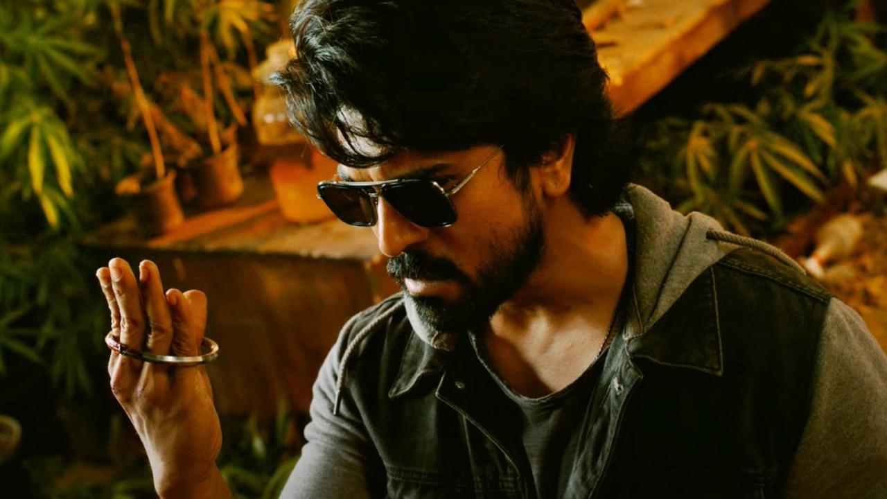 Going by the trailer of Game Changer, Ram Charan can be seen in a dual role - father and son. He plays the role of an IAS Officer who rises to become Chief Minister. Read more
 