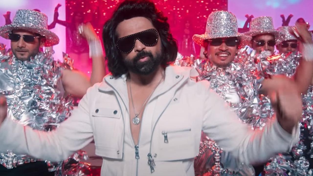 Himesh Reshammiya releases Tandoori Days for Badass Ravi Kumar