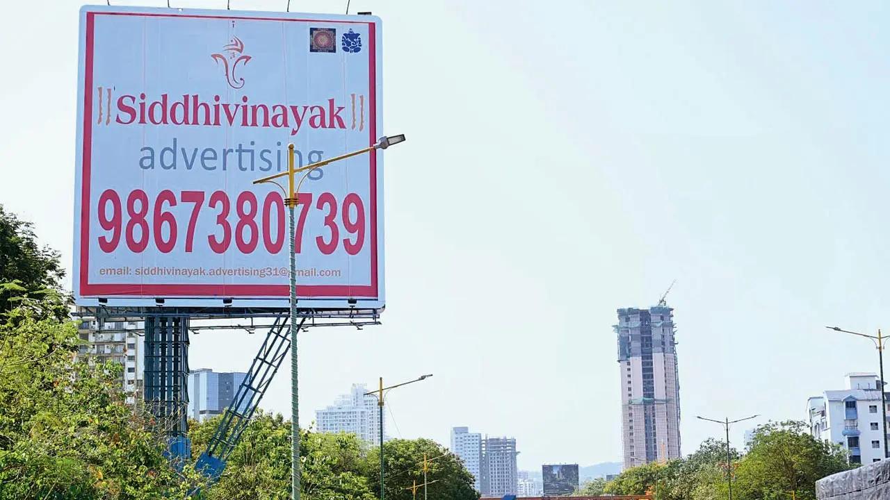 Thane civic body removes around 4,000 unauthorised boards in December