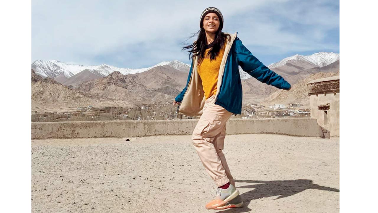 For Protima Tiwary, a slow morning is one that she can have all to herself—starting with just a quick glance at her phone, followed by enjoying a cup of coffee while reading a book