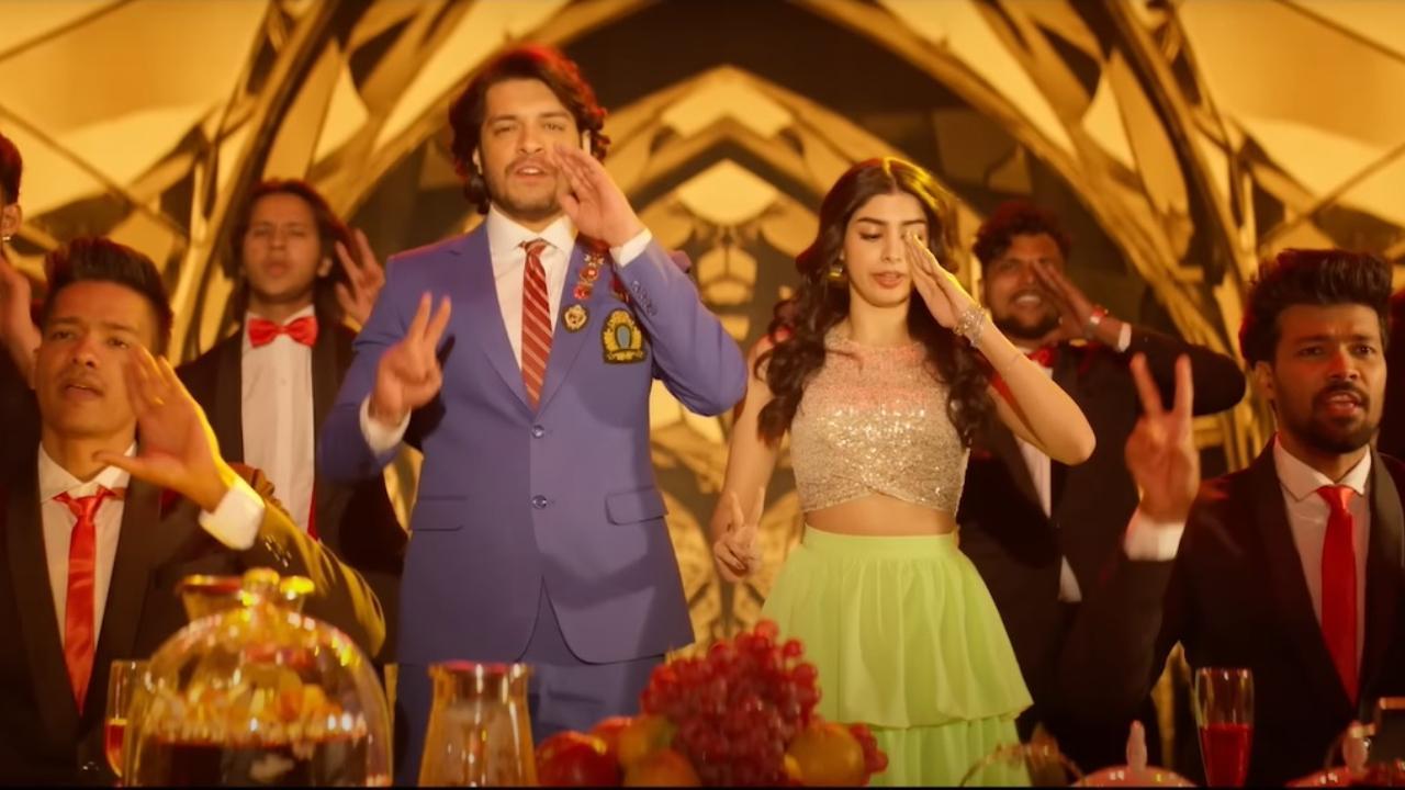 Loveyapa title track: Junaid Khan and Khushi Kapoor's new song the next love anthem? Netizens react