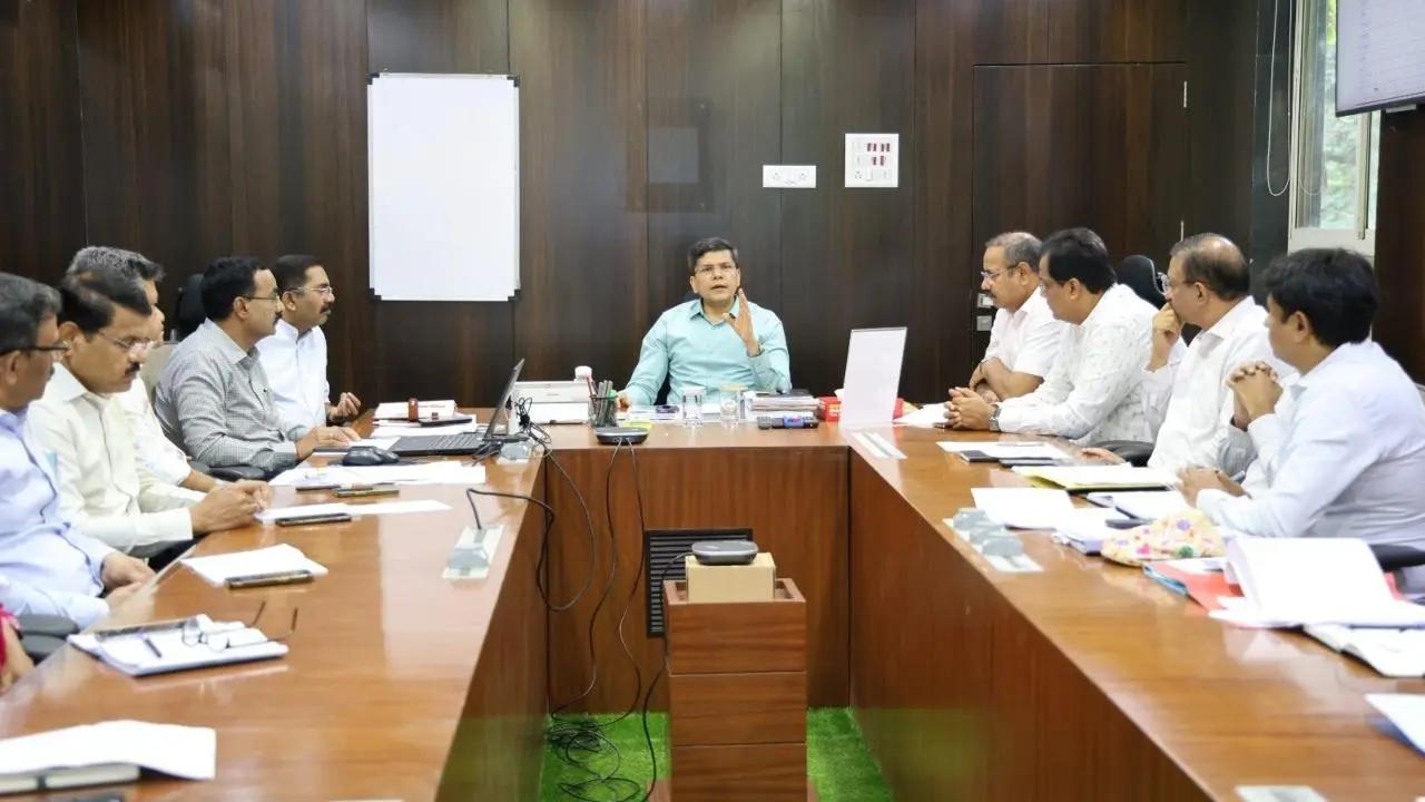 All authorities must complete pre-monsoon works by April 30: Commissioner Saurabh Rao