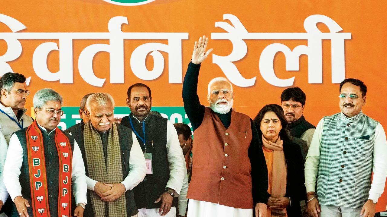 Get rid of AAP-da, give BJP a chance: PM Modi in Delhi