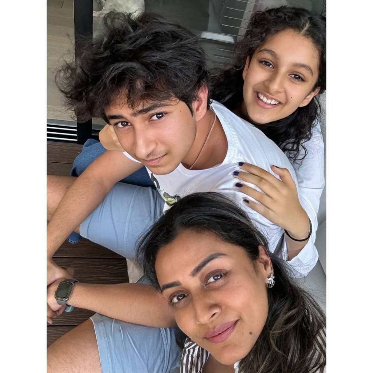 Namrata was born in 1972 in a Maharashtrian family of Goan origin.