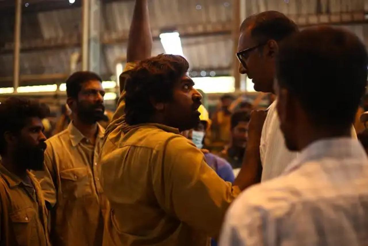 Viduthalai Part 2 - ZEE5, January 17
Directed by Vetrimaran, this is a period political crime thriller film starring Vijay Sethupathi and Manju Warrier. The direct sequel to Viduthalai Part 1 (2023), it is the second of a two-part adaptation of Jeyamohan's short story Thunaivan (transl. Companion). It follows the travels of a police constable amidst an operation to apprehend a revolutionary.