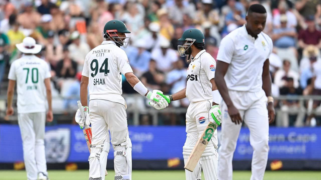 Pak fined and docked five points for slow over-rate