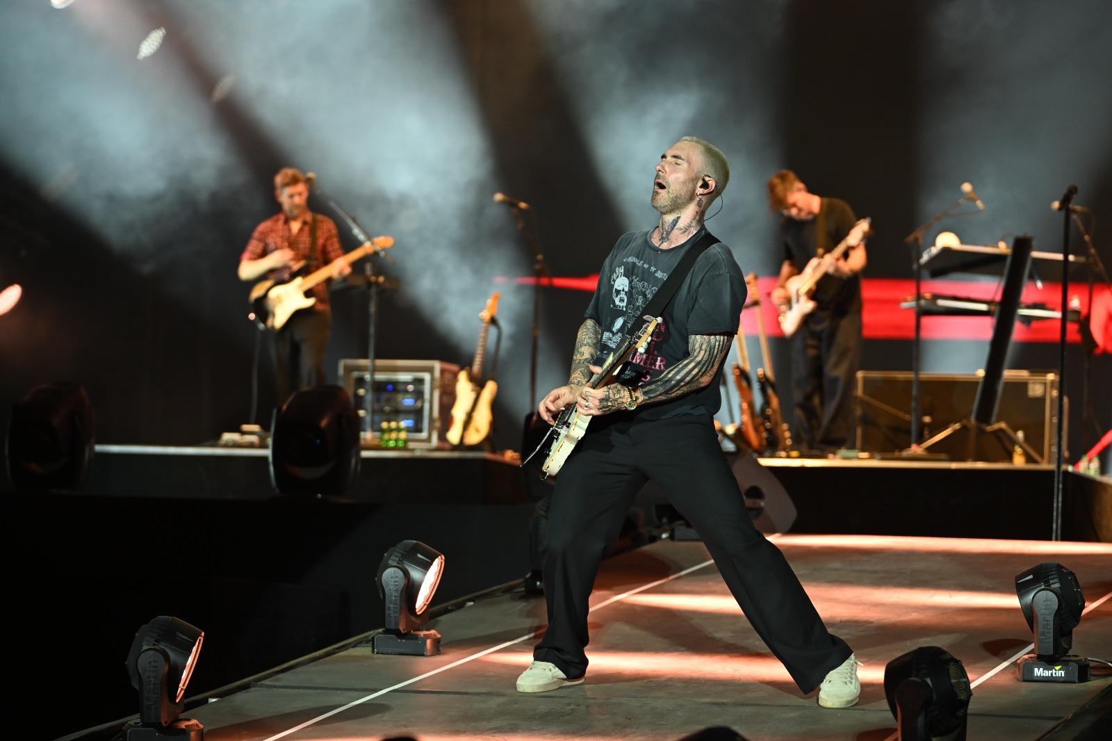 American pop rock band Maroon 5 performed at the Mahalaxmi Racecourse in Mumbai on December 3, 2024. Pic/Anurag Ahire