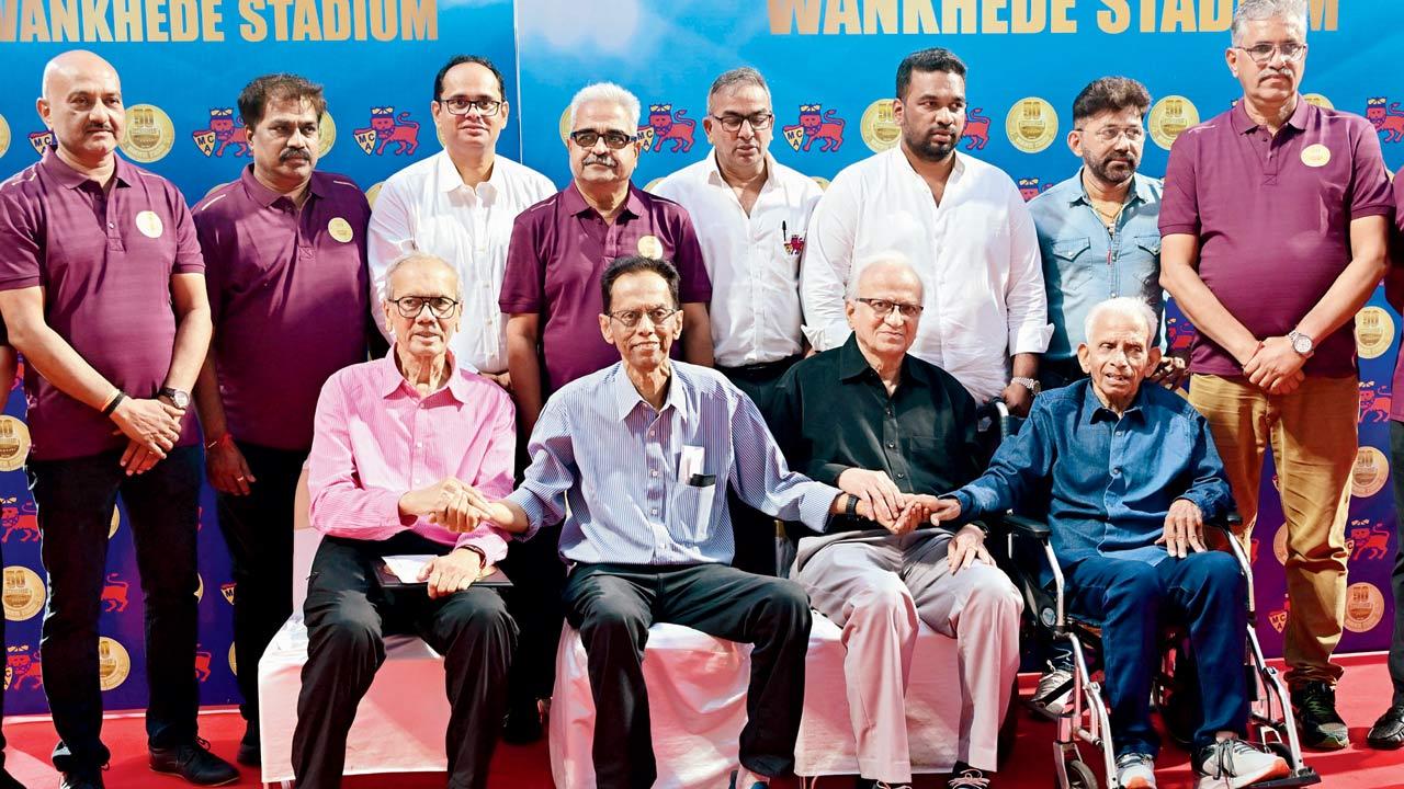 Mumbai’s bunch of 1974-75 team up for honours