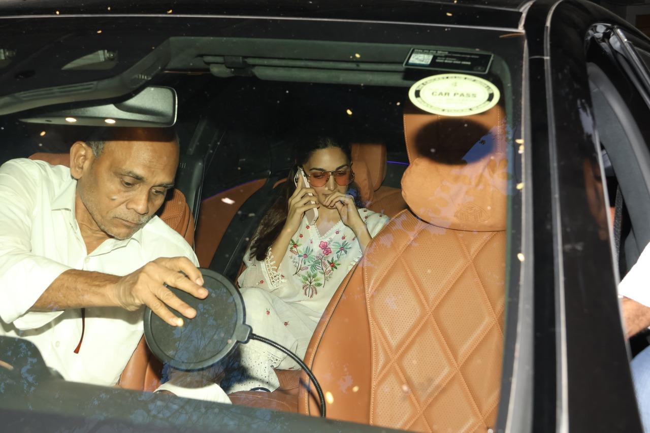 Kiara Advani was spotted inside her car as she went about the city. 