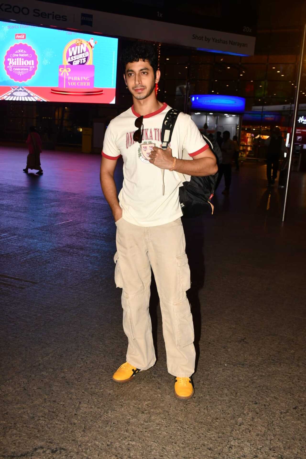 The Archies actor Mihir Ahuja was spotted at the airport.