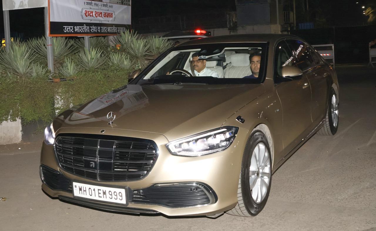 Akash Ambani returned to Mumbai from Jamnagar. 