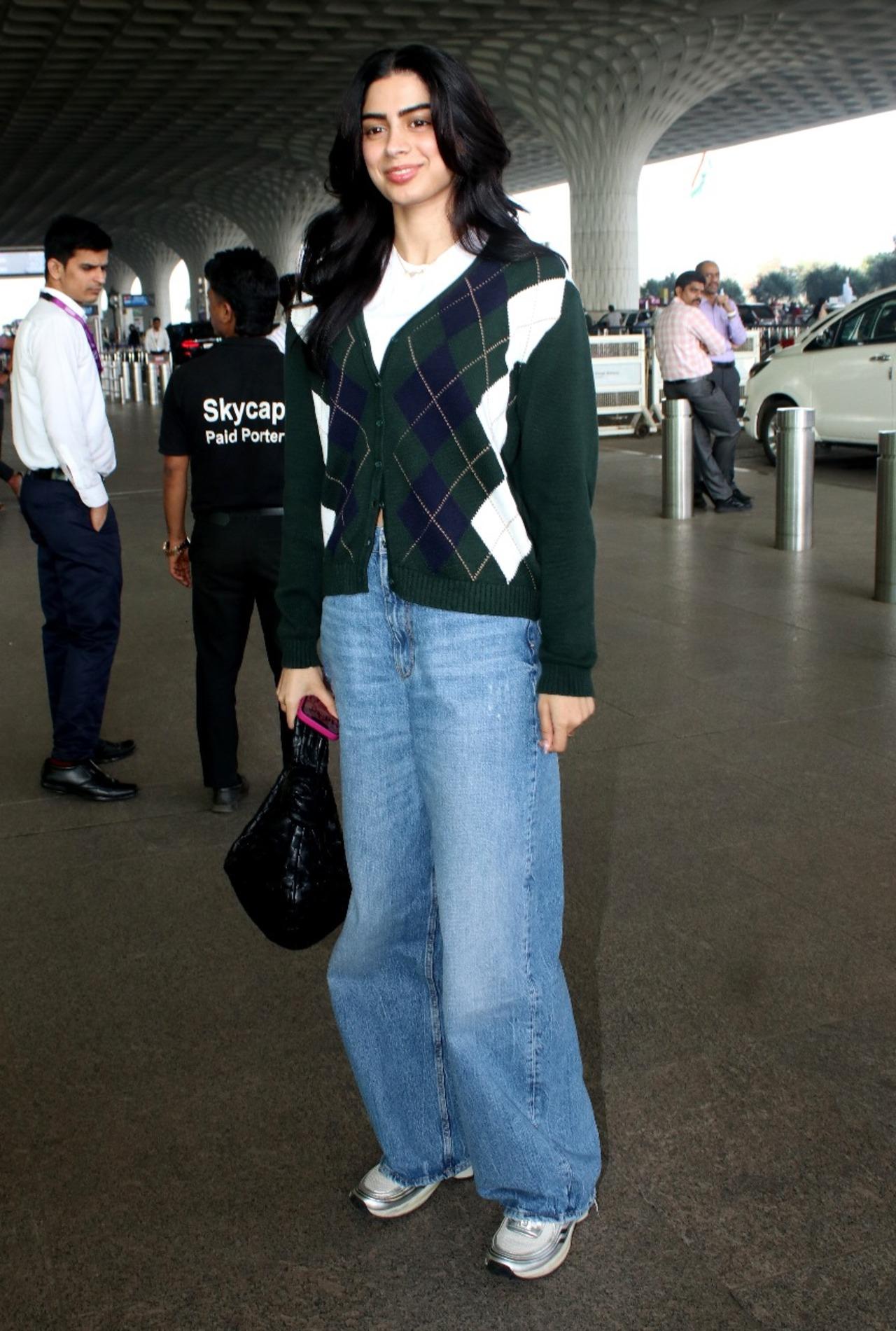 Khushi Kapoor was spotted at the airport in casual wear