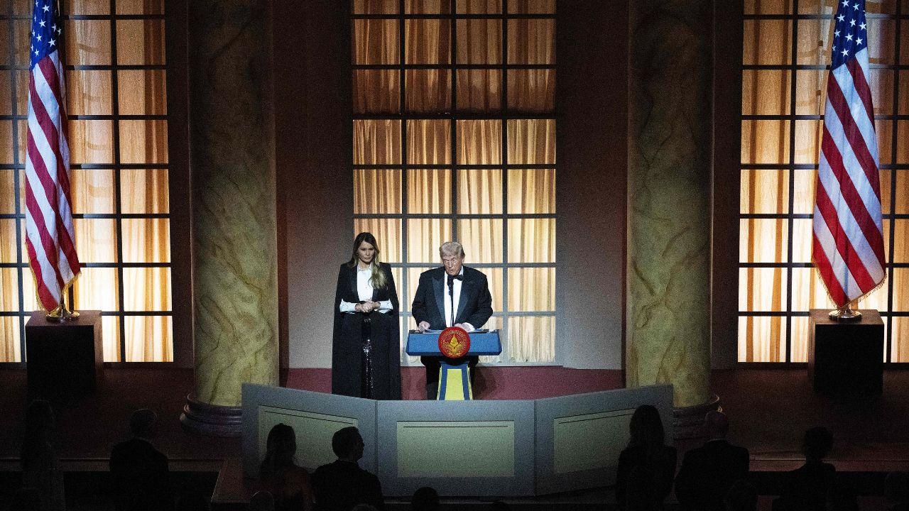 US President-elect Donald Trump on Sunday (local time) expressed his gratitude towards the gathering during a candlelight dinner at the National Building Museum in Washington DC