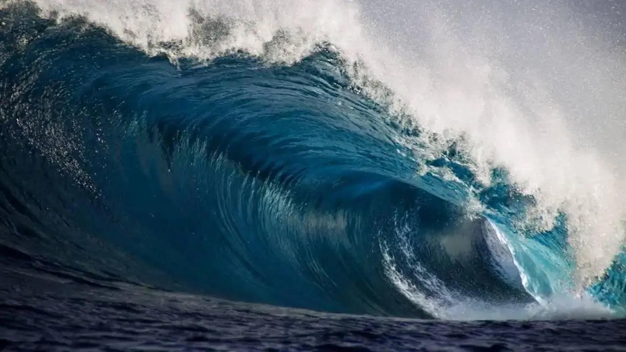 Japan issues tsunami warning after 6.9-magnitude earthquake strikes country 
