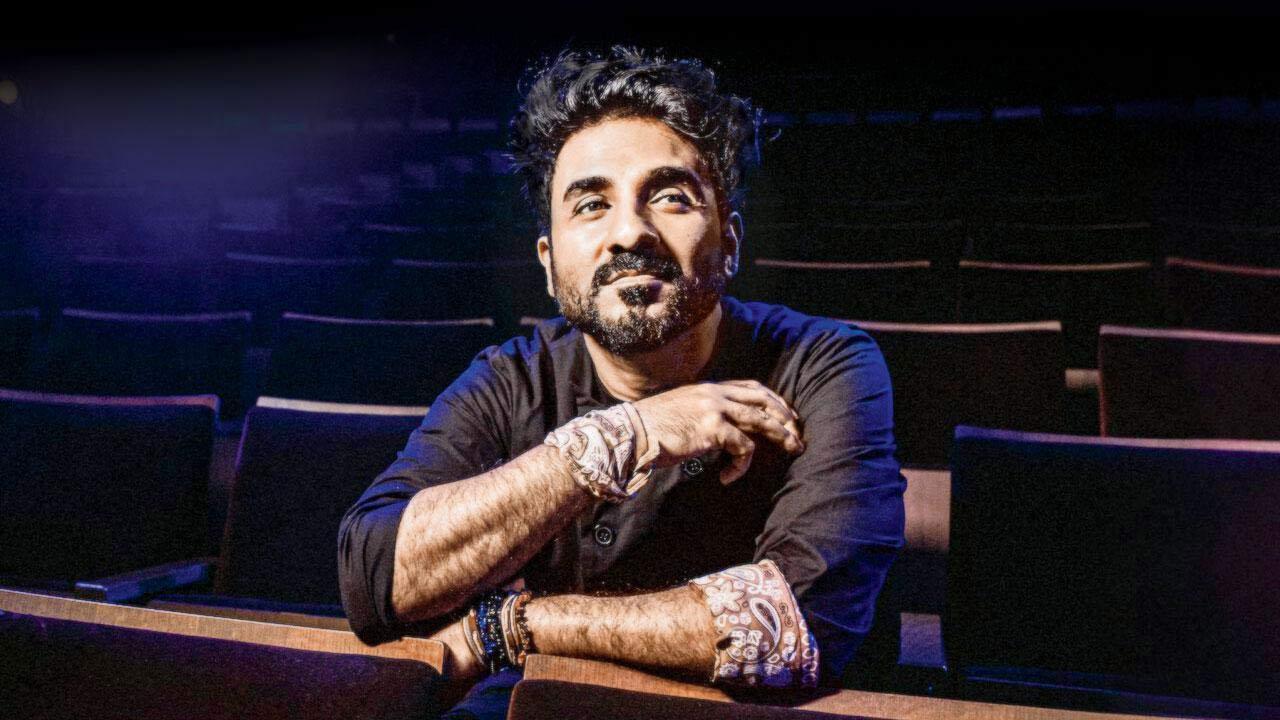 Vir Das slams those attacking Coldplay concertgoers with 'song knowledge'