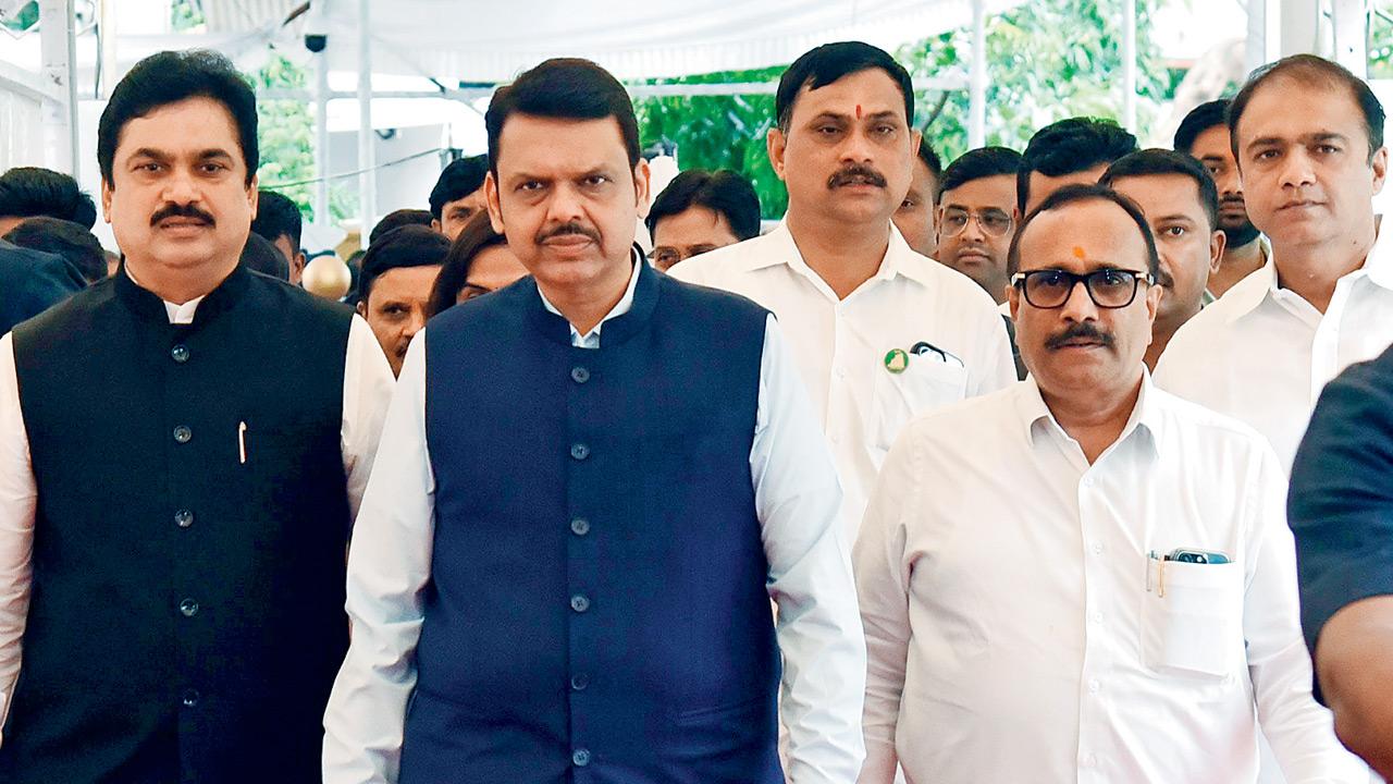 Maharashtra govt to amend law to slap those involved in drug trade with MCOCA