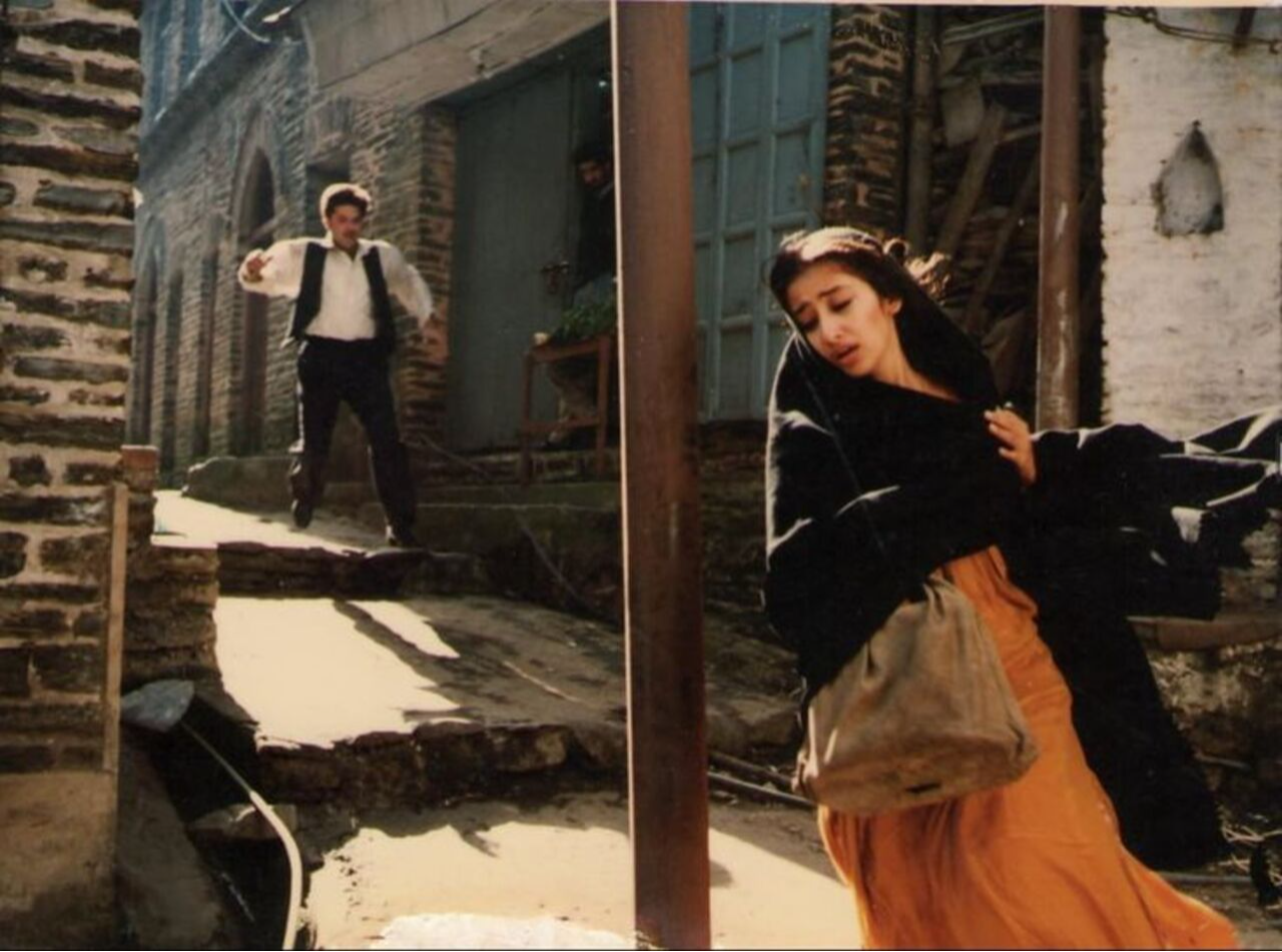 1942: A Love Story (1994)
This one is a love story between a revolutionary’s daughter and a British loyalist’s son. The love story is set amid the Quit India movement, having a more emotional focus than political.