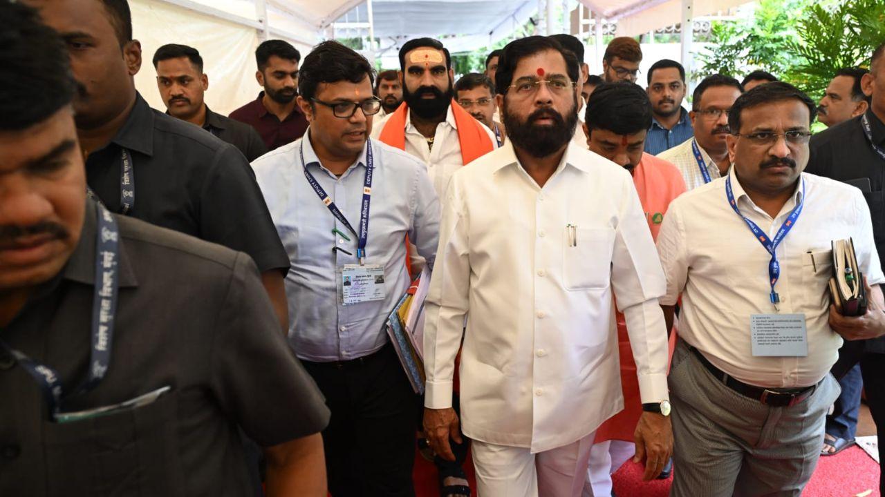 Maharashtra's Deputy Chief Minister Eknath Shinde reaches Vidhan Bhavan on the third day of the Maharashtra Monsoon Session 2025. 