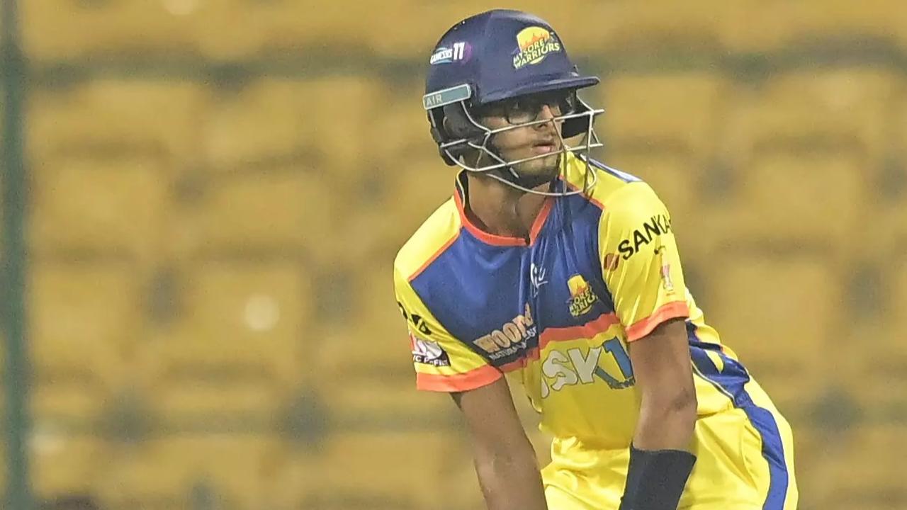 Rahul Dravid's son goes unsold in T20 league auction, Devdutt Padikkal top buy