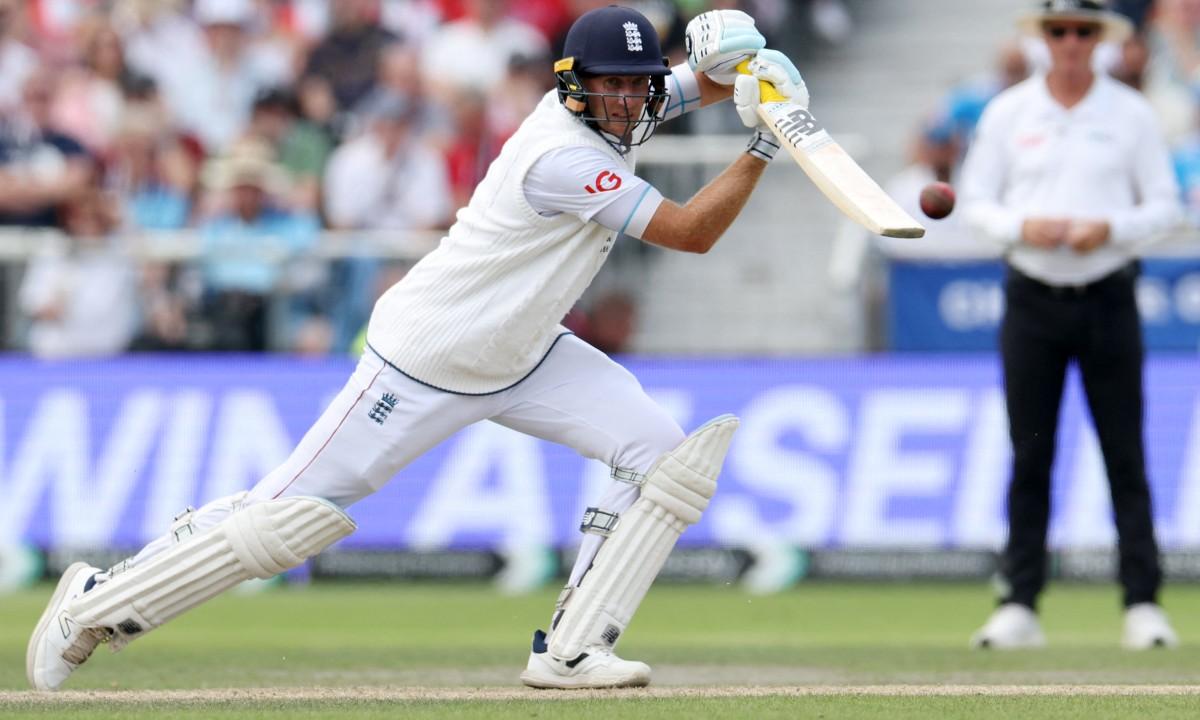 Root's best score is 262. He has overtaken South African legend Kallis (13,289 runs in 166 matches with 45 centuries) and Indian icon Dravid (13,288 in 164 matches with 36 centuries). Scoring 57 more runs will help him overtake legendary Aussie icon Ricky Ponting (13,378 runs in 168 Tests with 41 centuries) to become the second-highest run-getter in the format, with Indian legend Sachin Tendulkar at the top, with 15,921 runs in 200 Tests, including 51 centuries
