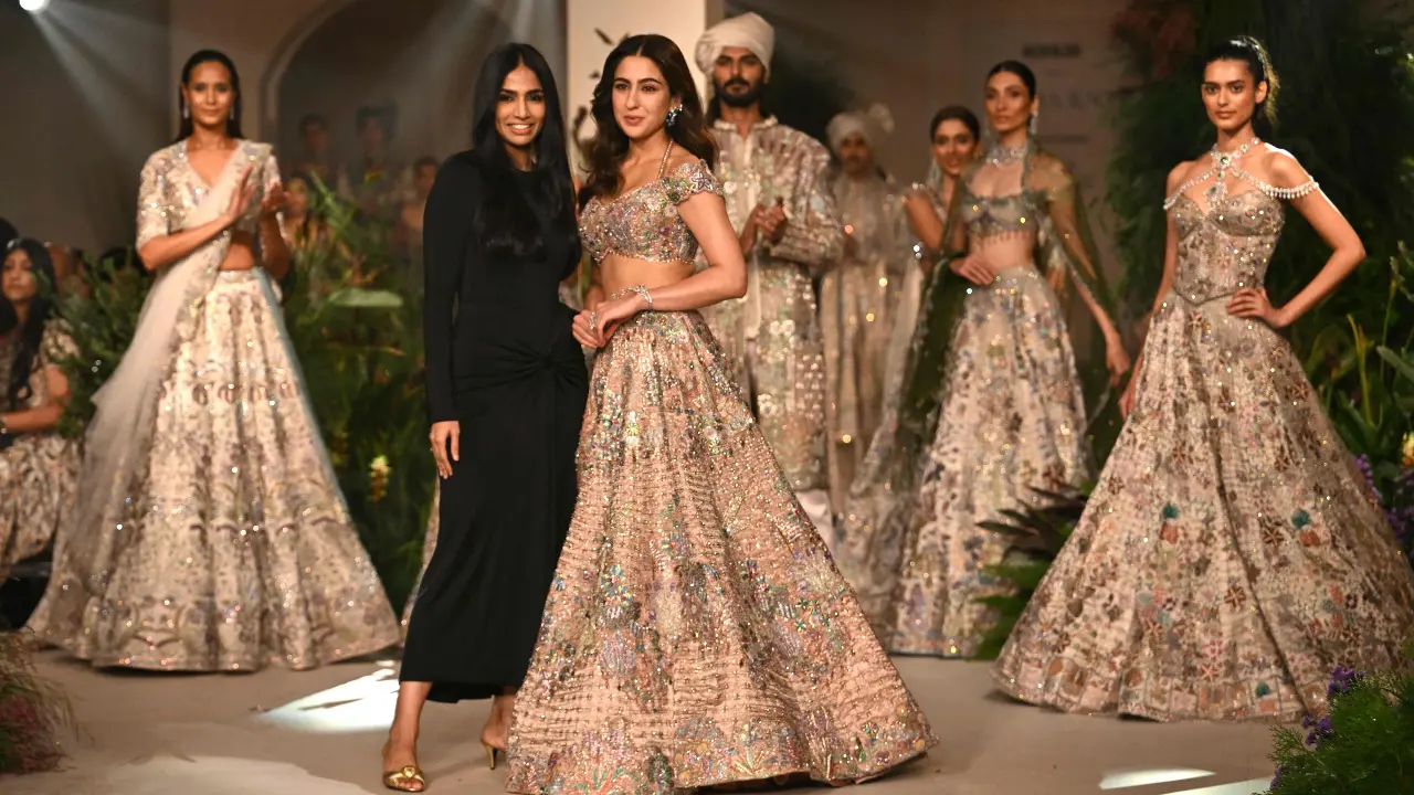ICW: Sara Ali Khan closes the show for designer Aisha Rao in rose gold lehenga