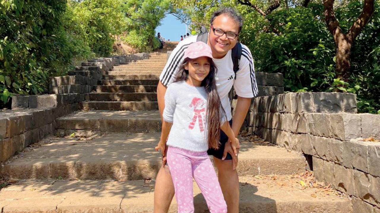 Wildlife enthusiast Ajay Nadkarni with his daughter Ananya
