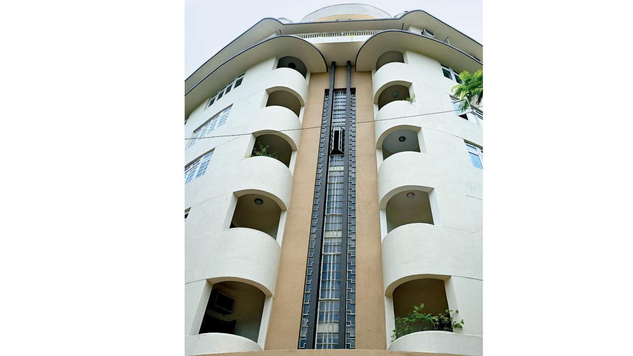 EMPRESS COURT, CHURCHGATE