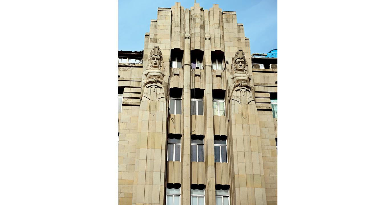 NEW INDIA ASSURANCE BUILDING, FORT 