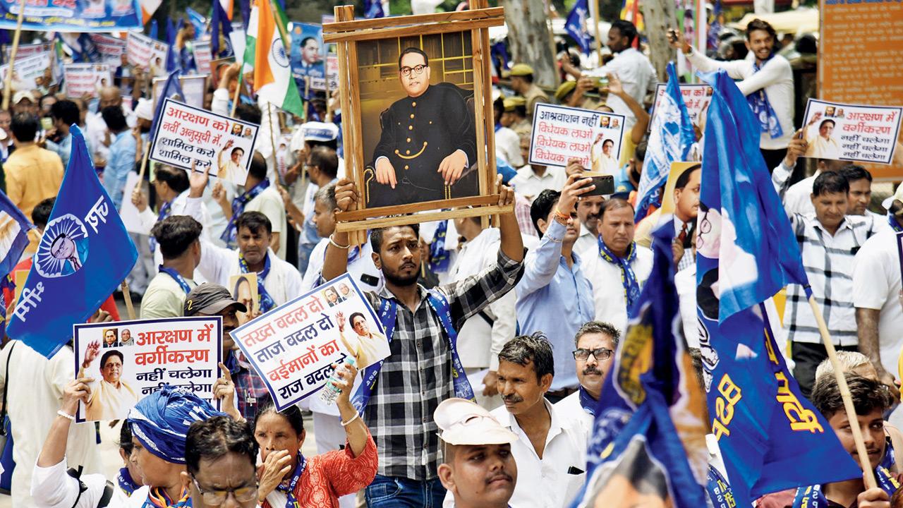 Govt fails to reveal reserved post backlog; activists slam lack of transparency