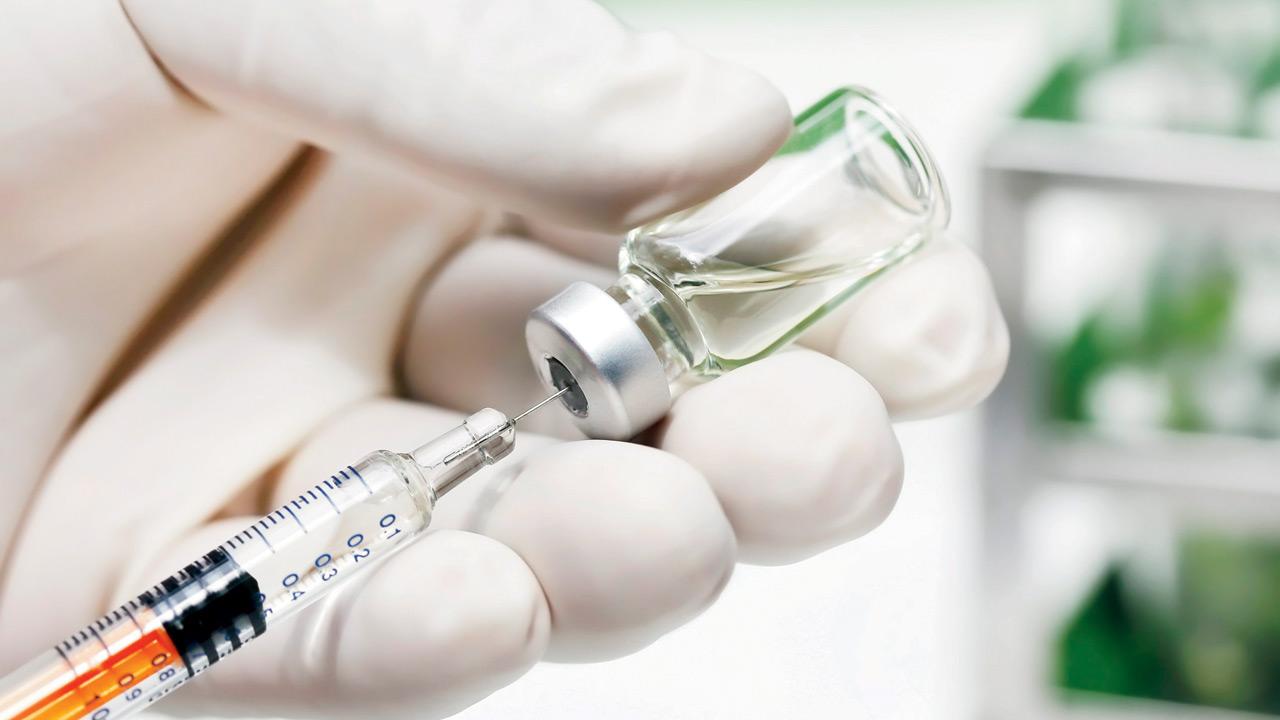 Berlin doctor accused of murdering 15 of his patients goes on trial