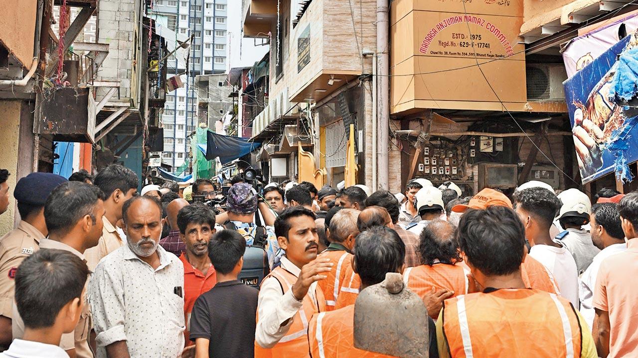 Bharat Nagar chawl collapse: Blast flattens chawl, 15 hurt