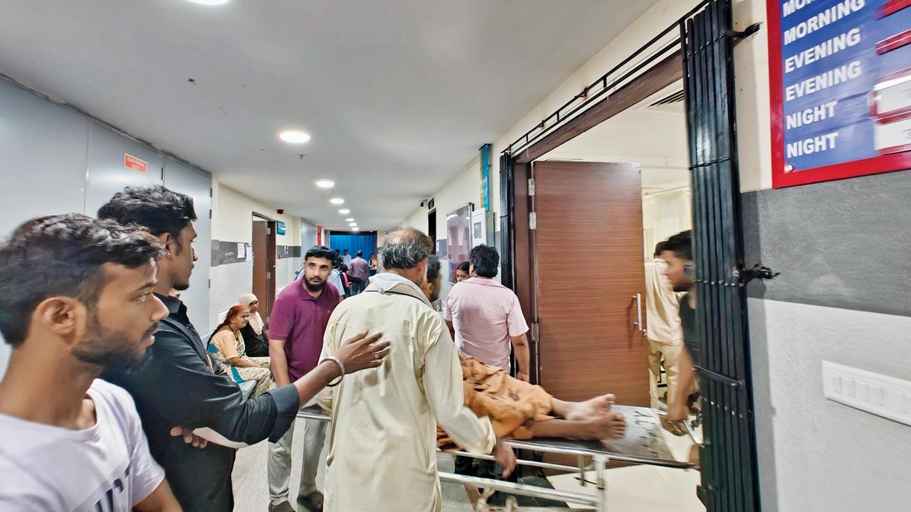 A patient being taken to Bhabha Hospital. Pic/Ritika Gondhalekar
