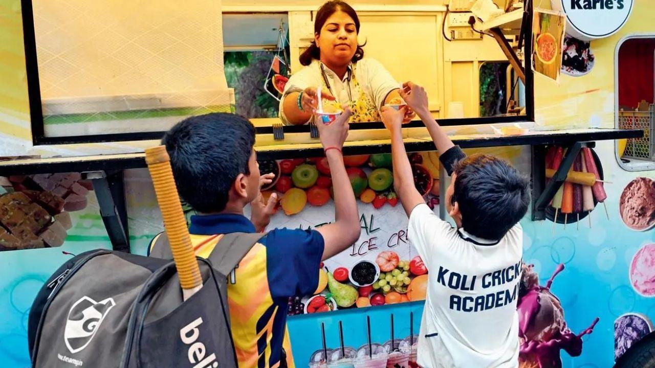 Mumbai LIVE Updates: Carter Road food plaza inspected over CRZ violations
