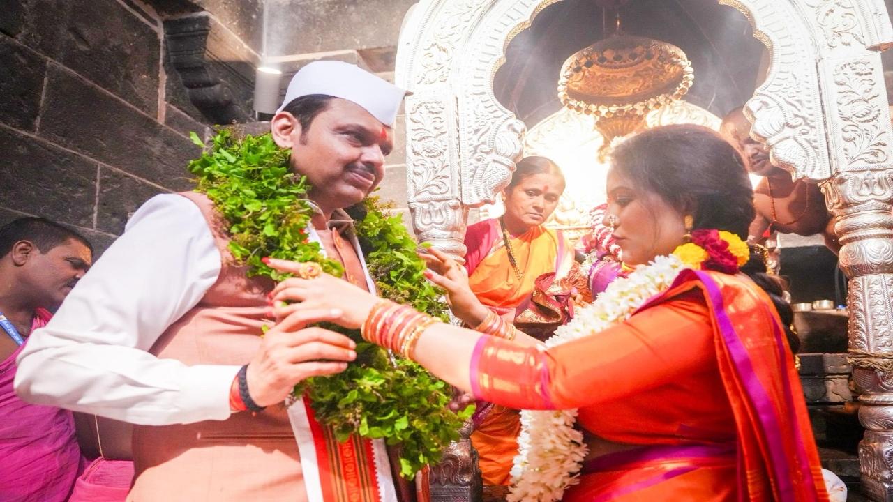 In his address following the mahapuja, CM Fadnavis said he prayed to Lord Vitthal to 