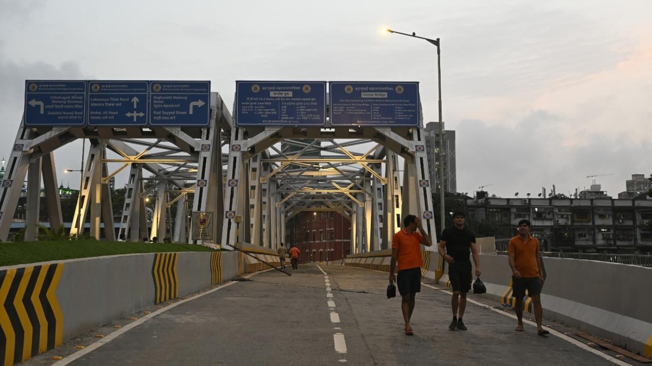 Following successful load testing and inspections, the Sindoor Flyover received stability and safety certificates, along with a No Objection Certificate from the Railway Department. The bridge is now fully ready for public use, with concrete carriageways, mastic layering, anti-crash barriers, painting and road markings in place
