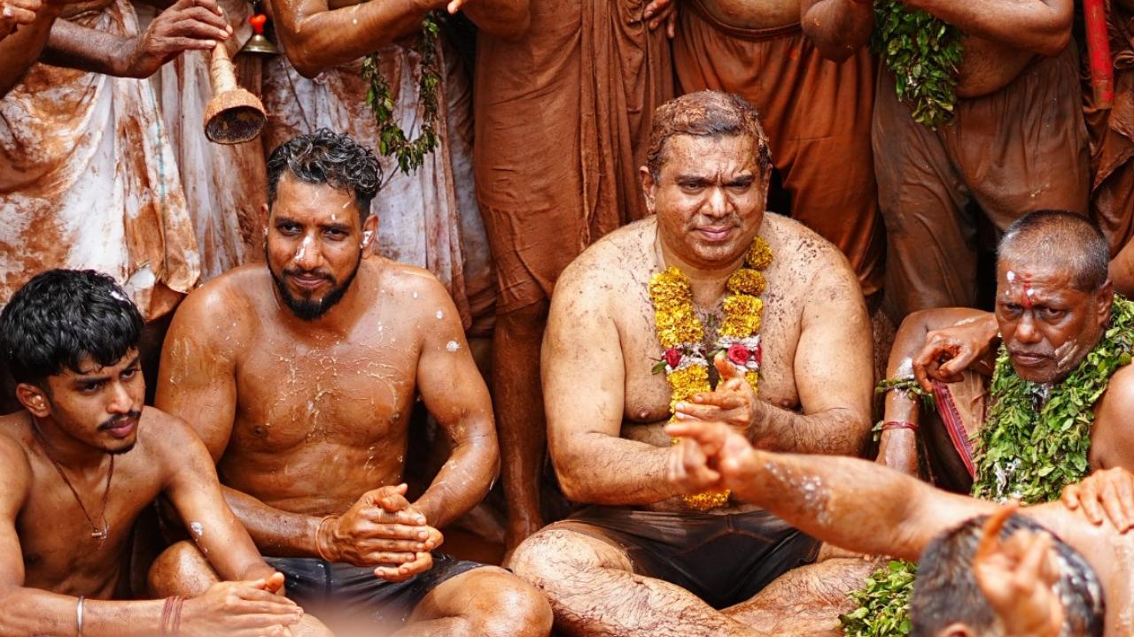 The three days saw a convergence of spirituality, music, culture, and community. From the soulful abhang and kirtan recitals on the first day to the devotional bhajan performances on Ashadhi Ekadashi on the second day, and culminating in today’s spirited mud rituals, Chikhal Kalo stood as a celebration of Goa’s spiritual and cultural depth