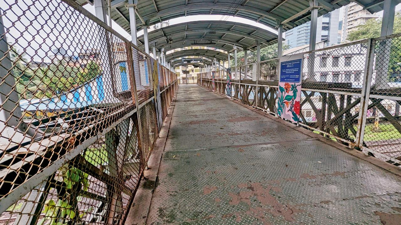 The Army-built FOB at the CSMT end of Currey Road