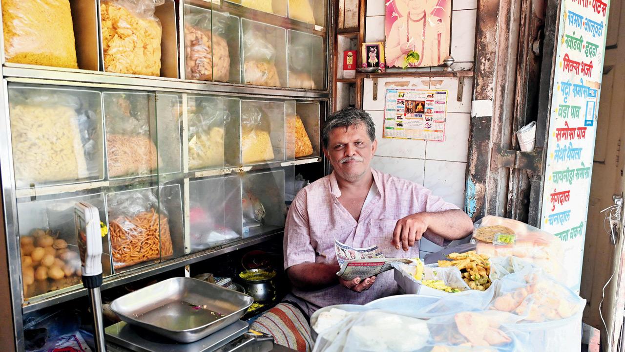 Sanjay Vitlani of Tara Baug Farsaan Mart