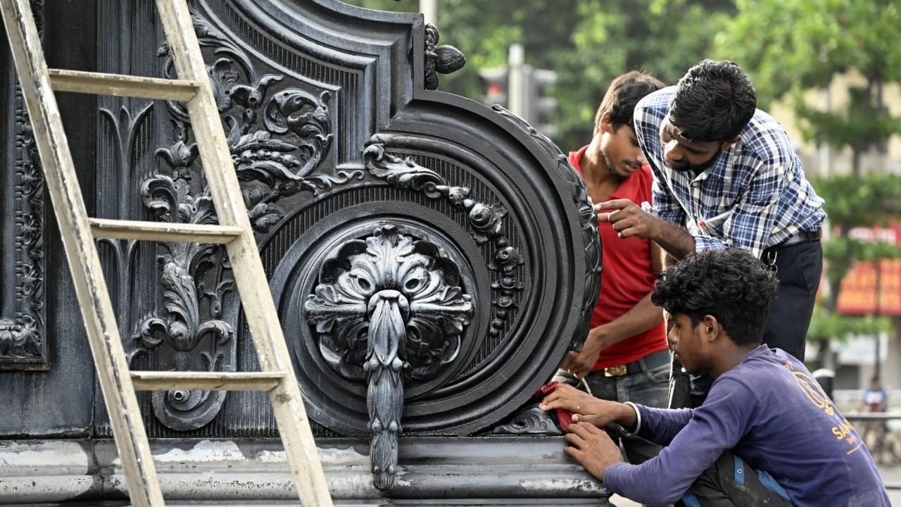 However, with the contract now lapsed, the fountain has seen a decline in maintenance