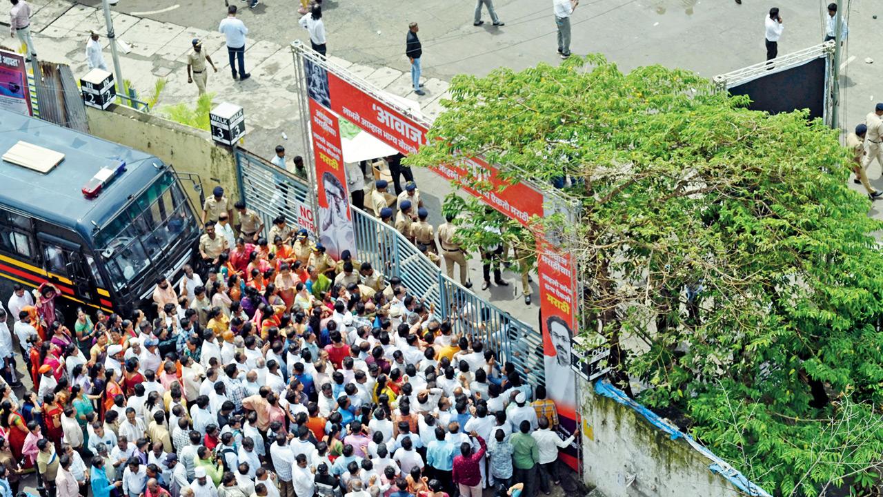 Reunited Thackeray cousins’ rally draws huge crowds in Mumbai