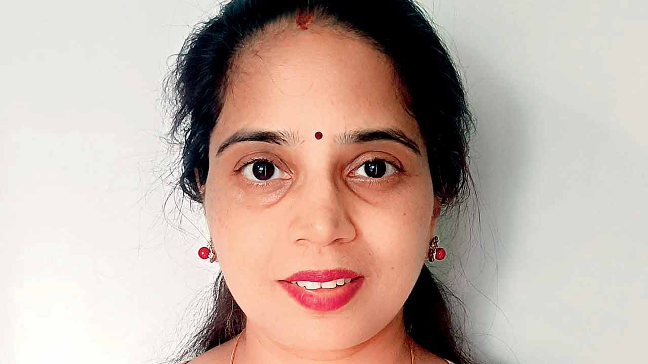 Gauri Inamdar, a commuter