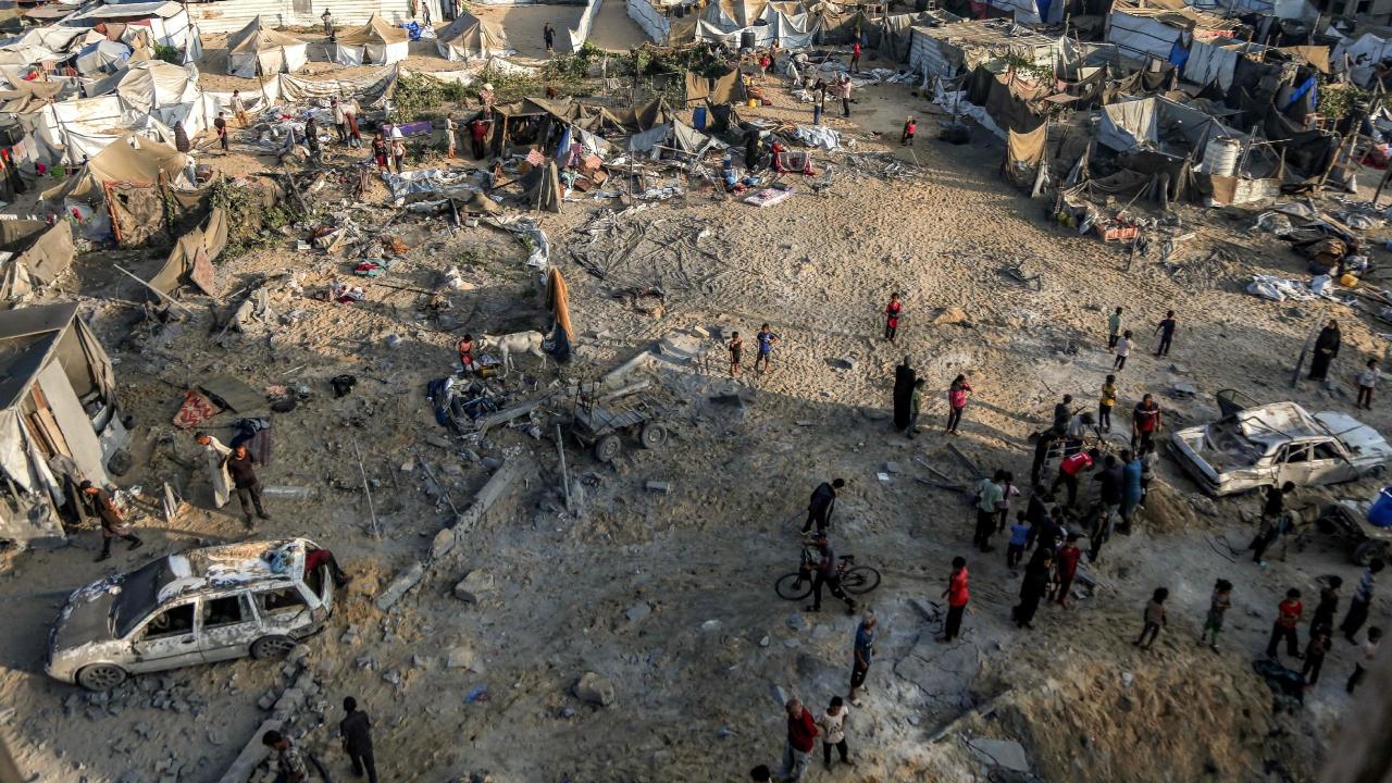 Another UN official said nothing on the ground has changed and no alternative routes were allowed