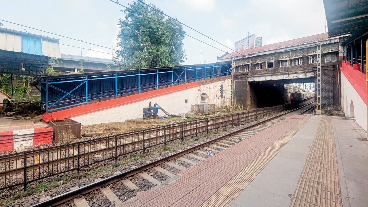 Railways springs ‘Station Mahotsav’ surprise at Reay Road in Mumbai