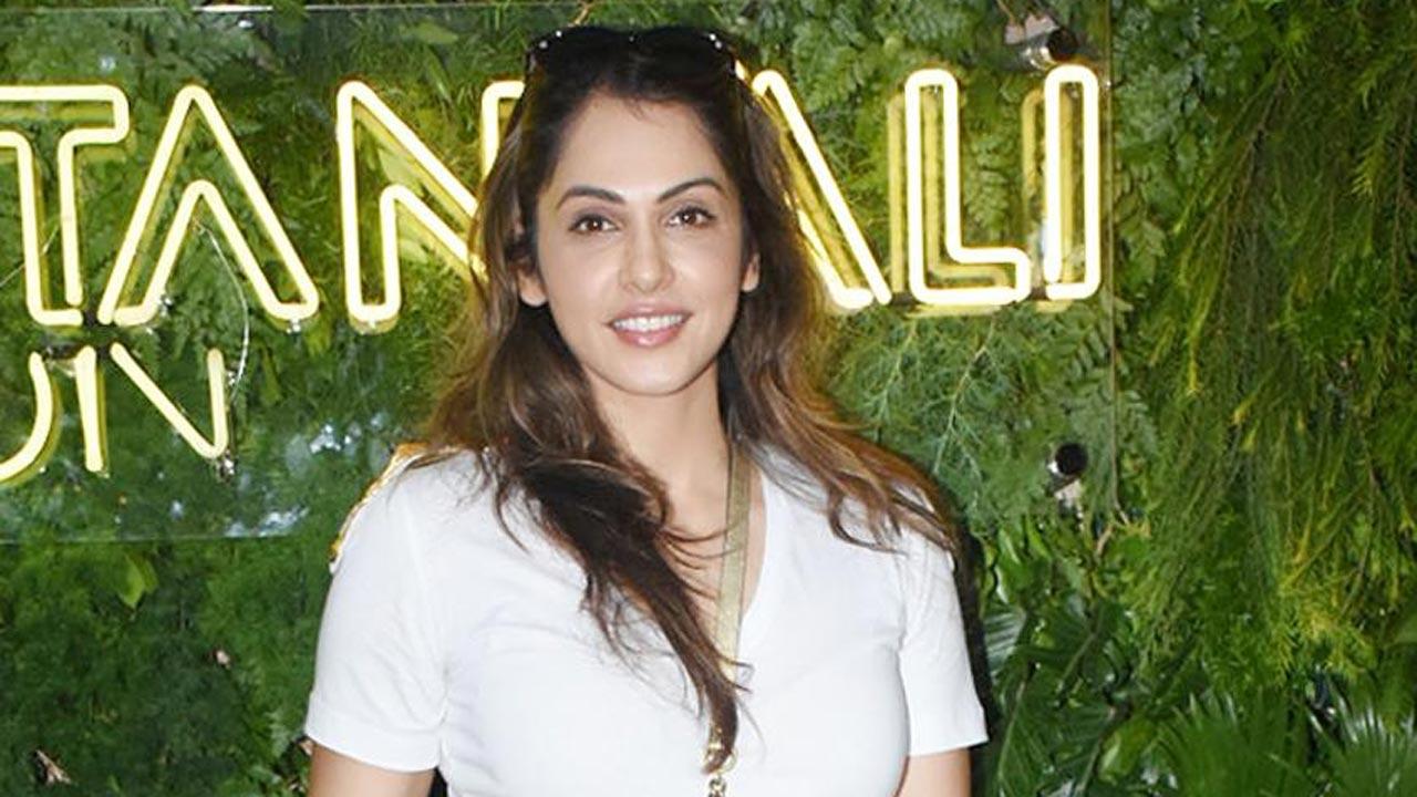 Isha Koppikar opens up about mental health and fame: 'There’s constant pressure to meet expectations'